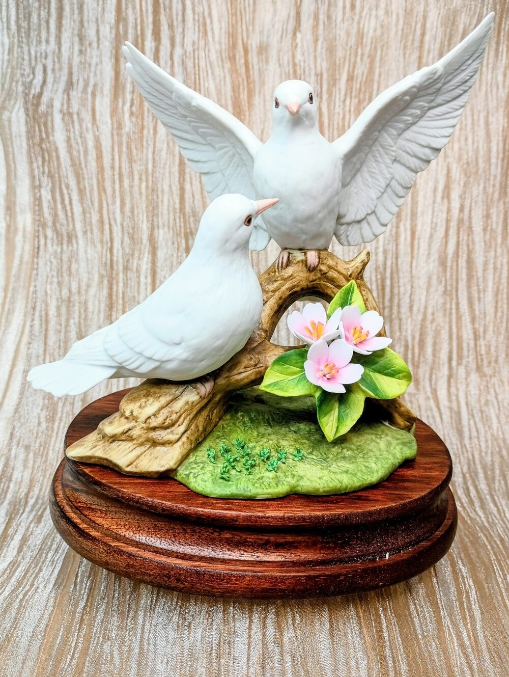 Andrea By Sadek Double White Doves 7990